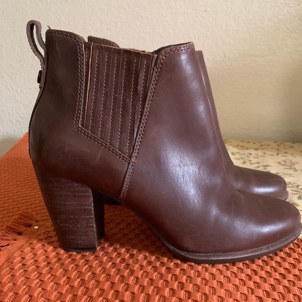 Women's Ankle booties
